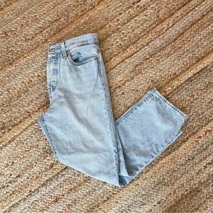 Levi • Wedgie Fit Jeans • 28